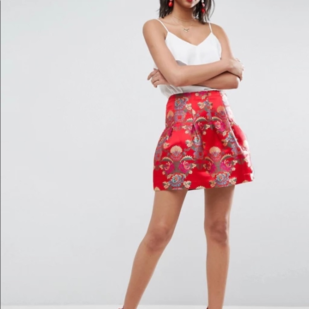 Jacquard mini skirt